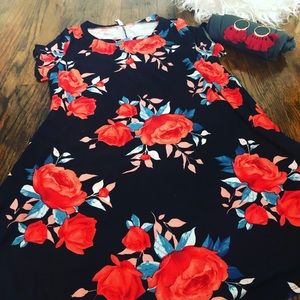 Floral tunic size 1x-3x